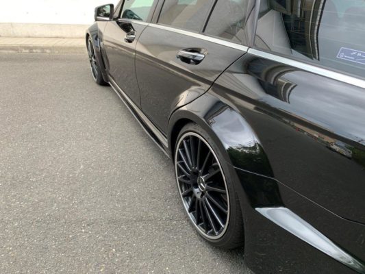 メルセデス・ベンツ C180 ワゴン　AMG　ワイドボディ　純正ブラックホイール　レッドコンビシート画像5