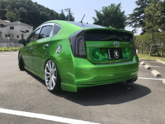 プリウス！程度良好！フルカスタム車！画像3