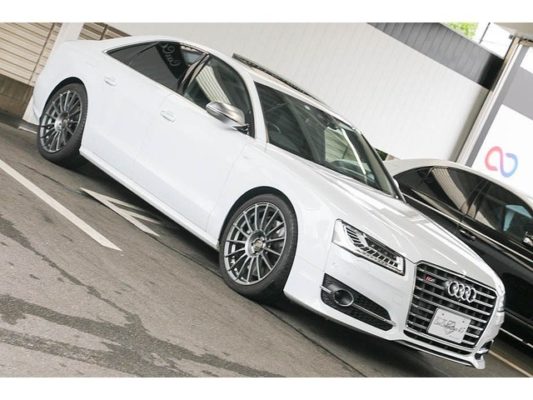 アウディ S8 TFSIクワトロ☆Audiプレセンスパッケージ☆OZ21inAW☆サンルーフ☆黒革☆ACC☆全方位カメラ画像4