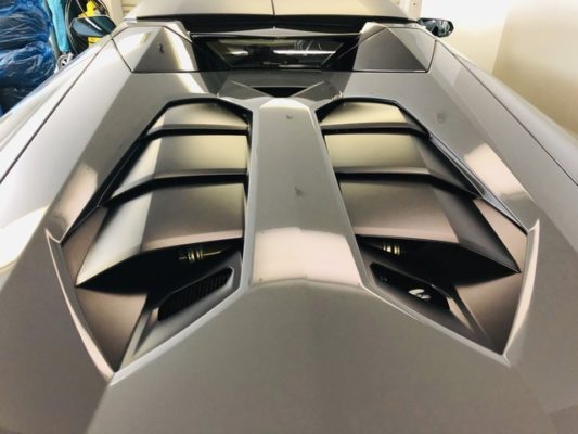 ランボルギーニ アヴェンタドールロードスター画像1