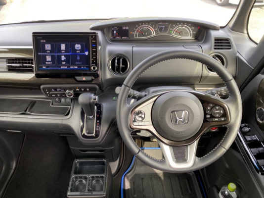Nボックスカスタム　GLターボ　ホンダセンシング　★新車同等　★令和元年式　★フルオプ　★純正9インチナビ　★大人気車　★オリピ白ナン　★税金完納　★国内最安値画像5