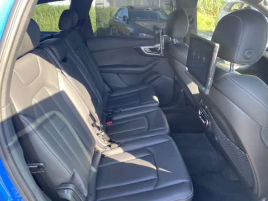 アウディQ7 3.0TFSIクワトロ　アダプティブエアサスサスペンション仕様Sラインパッケージ　★極上車　★人気の法人車★大人気★LED★後席モニター★ワンオーナー★特別仕様車★車検ロング★国内最安値画像13