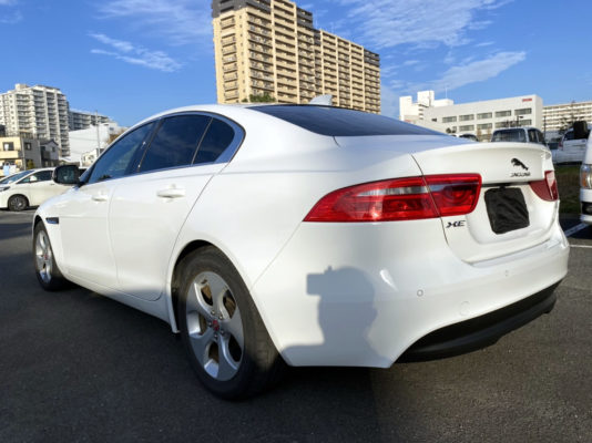 ジャガーXE 2.0t プレステージ★極良極美★車検ロング★走行1.8万k ★ディーラー認定中古車★装備充実★国内最安値画像4