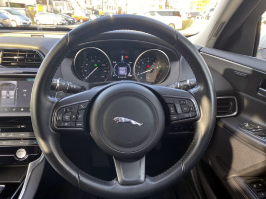 ジャガーXE 2.0t プレステージ★極良極美★車検ロング★走行1.8万k ★ディーラー認定中古車★装備充実★国内最安値画像14