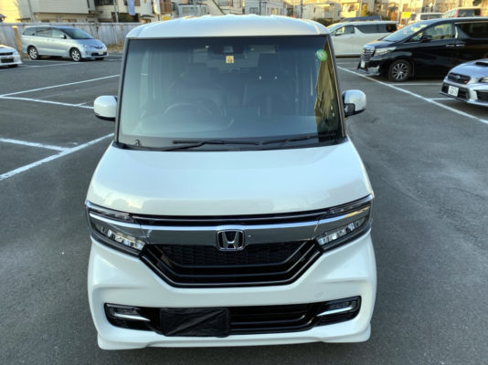 Nボックスカスタム　GLターボ　ホンダセンシング★新車購入後まだ3ヶ月！★走行距離なんと0.1万k★もちろんギス凹みも無し画像3