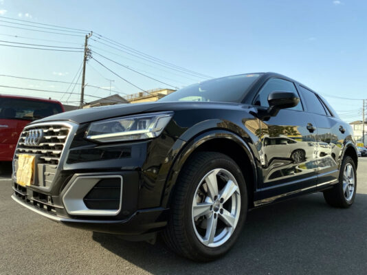 アウディQ2 30TFSIスポーツ★新車並★極良極美★フルオプ★車検ロング★国内最安値