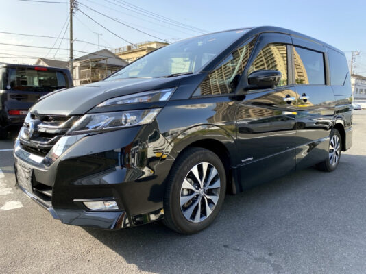 セレナ  Sハイブリッド ハイウェイスター VセレクションI I ★走行0.4万k★極良極美★禁煙車★両側電動スライド★全方位カメラ★国内最安値