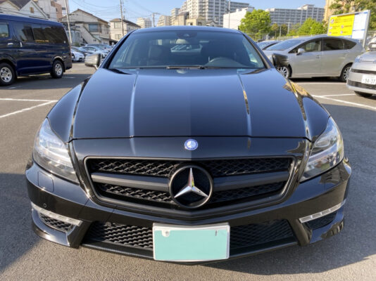AMG CLS63 ★カーボンスポイラー　★カーボンリアスポイラー　★カーボンサイドミラー　★VOSSEN20インチ60万以上　★スモークテール　★サンルーフ　★カスタム多数　★絶好調　★極上車　★国内最安値画像1