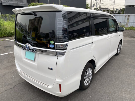 ヴォクシー  ハイブリッドX★令和2年式★極上極良★税金完納★両側電動スライド★車検ロング★ドラレコ★大人気ハイブリッド★国内最安値画像5