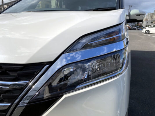 セレナ2.0S★走行0.6万k★絶好調★サイドカメラ★バックカメラ★税金完納★車検ロング★国内最安値画像3