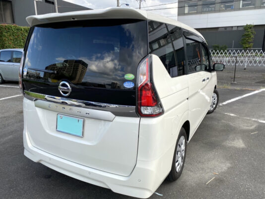 セレナ2.0S★走行0.6万k★絶好調★サイドカメラ★バックカメラ★税金完納★車検ロング★国内最安値画像7