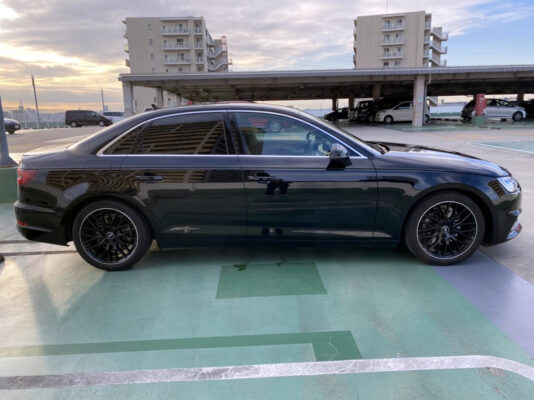 アウディA4 35TFSIスポーツブラックエレガンス★特別限定車125台★現行モデル★大人気★絶好調★特別限定グレード★税金完納★国内最安値画像4