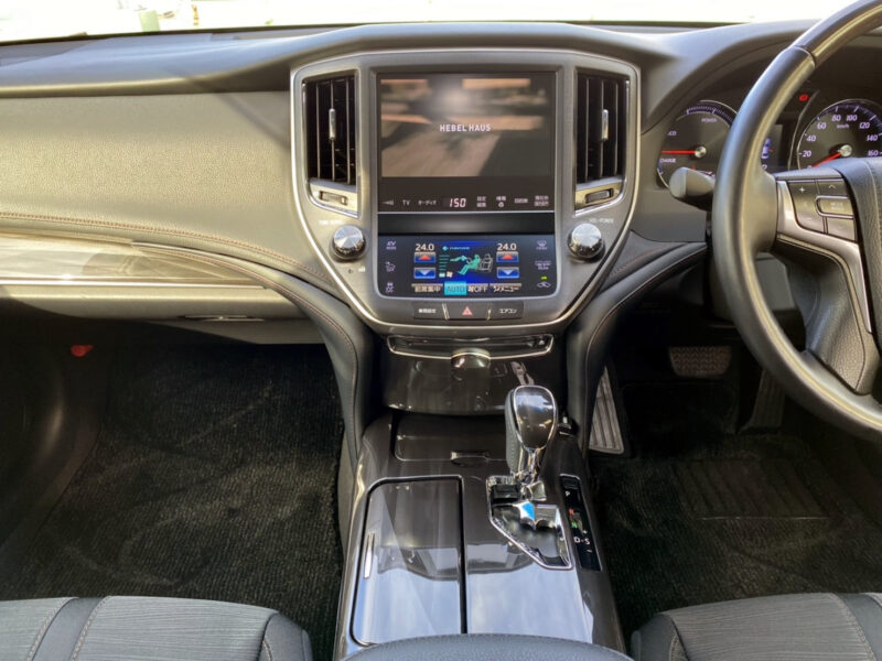 クラウンアスリート ハイブリッド2.5S ブラックスタイル★TRDフルエアロ★ウッドステアリング★ディーラー認定中古車★極良極美★新品タイヤ★ドラレコ★大人気セダン★激安画像11