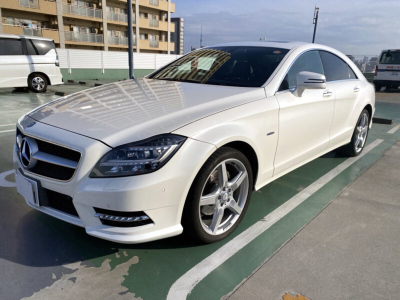 CLS350ブルーエフィシェンシAMGスポーツPKG★サンルーフ★極美★税金完納★黒レザー★車検ロング★大人気★国内最安値画像0