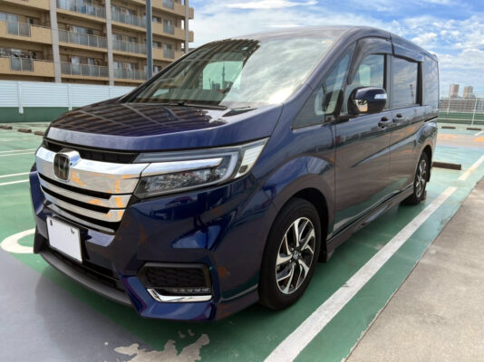 ステップワゴン スパーダ ホンダセンシング ★低走行12,000k ★極上極美 ★両側電動スライド ★7人乗り★国内最安値