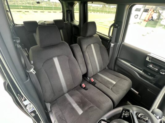Nボックスカスタム Ｌ ★低走行0.9万k ★新車並み ★税金完納 ★片側電動スライド ★バックカメラ ★スタッドレス ★夏タイヤ付き ★大人気 ★国内最安値画像11