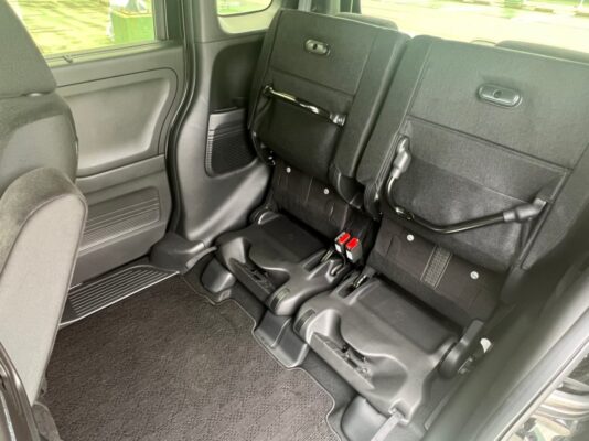 Nボックスカスタム Ｌ ★低走行0.9万k ★新車並み ★税金完納 ★片側電動スライド ★バックカメラ ★スタッドレス ★夏タイヤ付き ★大人気 ★国内最安値画像12