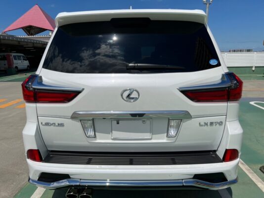 レクサスLX570 4WD★低走行1.6万k★極良極美★絶好調★大迫力★サンルーフ★装備充実★税金完納★国内最安値画像8
