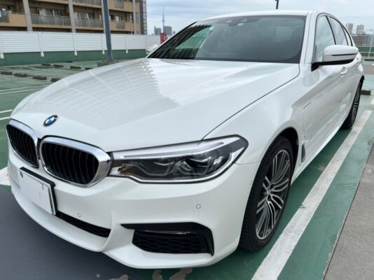 BMW 530e Mスポーツ アイパフォーマンス★税金完納★PHEV プラグインハイブリッド★黒レザー★極良極美★低走行★国内最安値