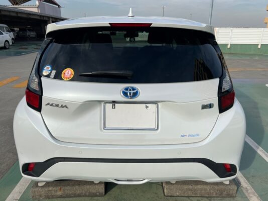 アクア ハイブリッド1.5 G★新車並み★税金完納★上級グレード★走行1.2万k★国内最安値画像7