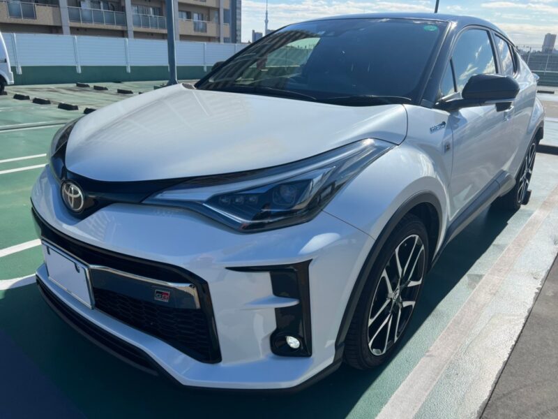 C-HR ハイブリッドS GRスポーツ★税金完納★ハーフレザー★ドラレコ前後★大人気★極上車★車線変更センサー★国内最安値★激安画像0