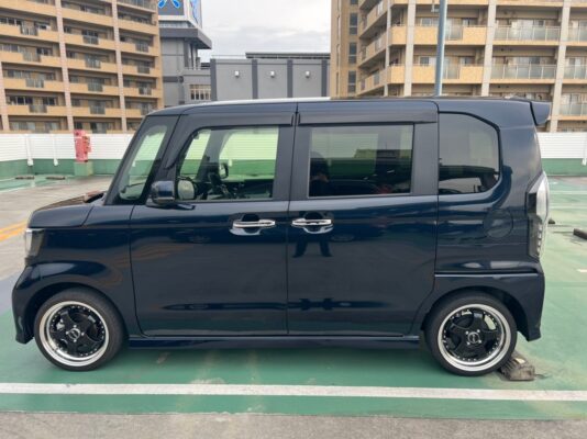 Nボックス カスタム Lターボ★新車同様★走行距離0.2万k★社外アルミホイル★両側電動スライドドア★車線変更センサー★流れるウインカー★大人気★激安最安画像3