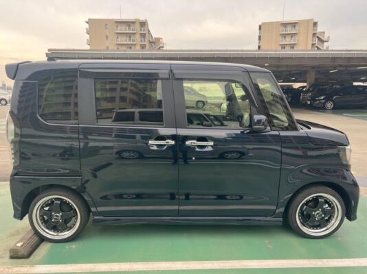 Nボックス カスタム Lターボ★新車同様★走行距離0.2万k★社外アルミホイル★両側電動スライドドア★車線変更センサー★流れるウインカー★大人気★激安最安画像4