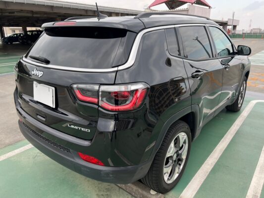 Jeepコンパス リミテッド4WD★税金完納★車検ロング★黒革シート★ドラレコ★プレミアムサウンドシステム★絶好調★業界最安画像6