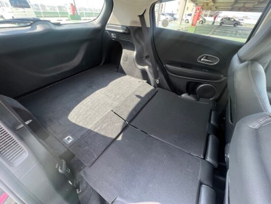 ヴェゼル1.5 ハイブリッド Z ホンダセンシング4WD ★税金完納★車検ロング★スタッドレス★車線変更センサー★ワンオーナー★業界最安画像13