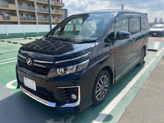 ヴォクシー2.0 ZS★税金完納★後席モニター★両側電動スライド★走行中TV視聴★絶好調★業界最安