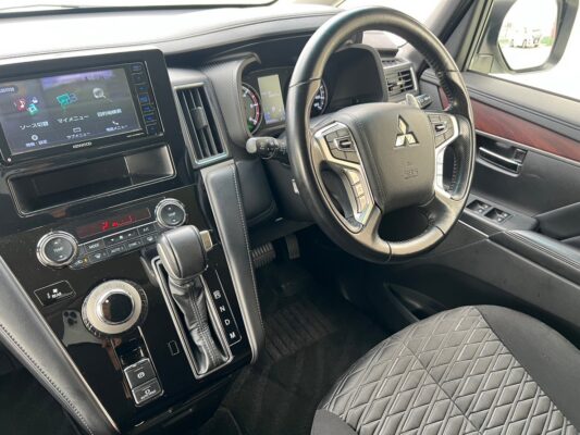 デリカD5 2.2G パワーPKG ディーゼルターボ4WD ★税金完納★360°カメラ★ドラレコ★両側電動スライドドア★極良極美★業界最安画像9