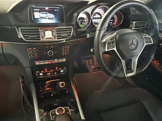 E220 ブルーテック アバンギャルド★R4税金完納★極良極美★革シート★ディーゼル★360°カメラ★業界最安画像14