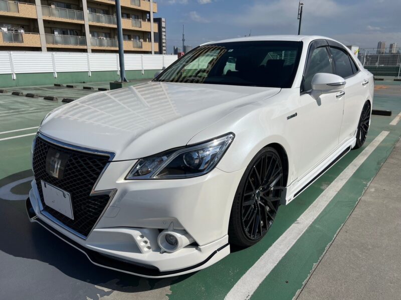 クラウンアスリート 2.5 ハイブリッド S★R4税金完納★激シブ★BLITZ車高調★シュタイナー20インチホイル★ROWENフルエアロ★カスタム総額100万Over★業界最安画像0