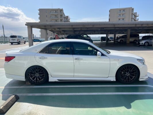 クラウンアスリート 2.5 ハイブリッド S★R4税金完納★激シブ★BLITZ車高調★シュタイナー20インチホイル★ROWENフルエアロ★カスタム総額100万Over★業界最安画像4