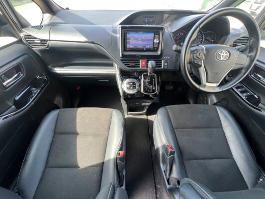 ノア2.0S i W xB Ⅱ★R4税金完納★極良極美★車検ロング★ALPINE後席モニター★両側電動スライドドア★走行中TV視聴★車線変更センサー★業界最安画像11