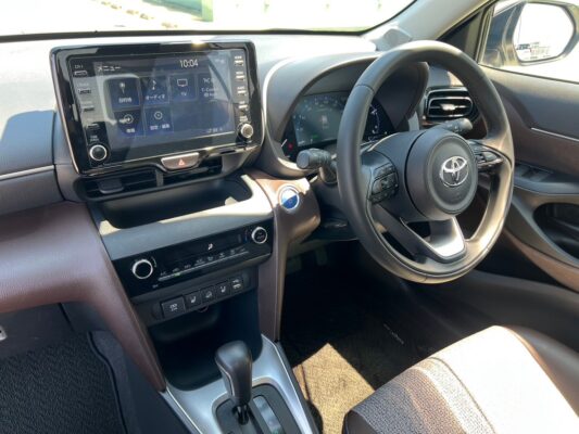 ヤリスクロス ハイブリッド1.5Z E-FOUR 4WD モデリスタ★R4税金完納★極良極美★モデリスタ フルエアロ★上級グレード★4WD★ドラレコ前後★車線変更センサー★衝突軽減ブレーキ★ハーフレザー★激シブ★業界最安★激安画像9