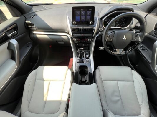 エクリプスクロス PHEV 2.4 P 4WD★R5税金完納★極良極美★最上級グレード★プラグインハイブリッド★充電コード付き★360°カメラ★ブラインドスポットモニター★衝突軽減ブレーキ★後方車両検知警告システム★業界最安画像10