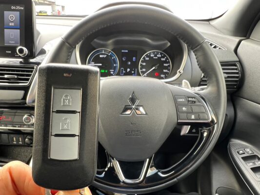 エクリプスクロス PHEV 2.4 P 4WD★R5税金完納★極良極美★最上級グレード★プラグインハイブリッド★充電コード付き★360°カメラ★ブラインドスポットモニター★衝突軽減ブレーキ★後方車両検知警告システム★業界最安画像24