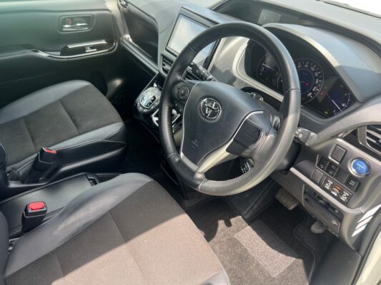 ノア1.8 ハイブリッド SI W×B Ⅱ★R5税金完納★極良極美★ワンオーナー★車検ロング★後席モニター★衝突軽減ブレーキ★走行中TV視聴★パーキングセンサー★業界最安画像9