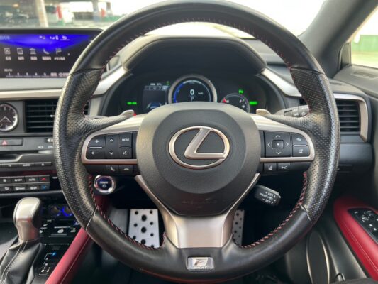 レクサスRX450h Fスポーツ TOM’Sエアロ★R5税金完納★車検ロング★パノラマルーフ★TOM’Sエアロ★赤革★マークレビンソンサウンドシステム★360°カメラ★オプション充実★極良極美★業界最安画像15