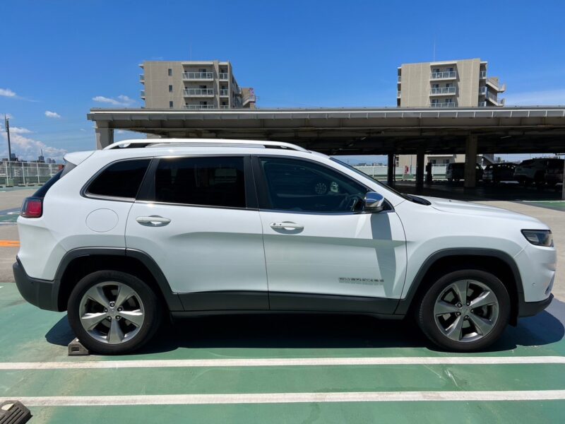 チェロキー リミテッド4WD★R5税金完納★極良極美★走行中TV視聴★車線変更センサー★衝突軽減ブレーキ★シートヒーター★業界最安★激安★車検ロング画像3