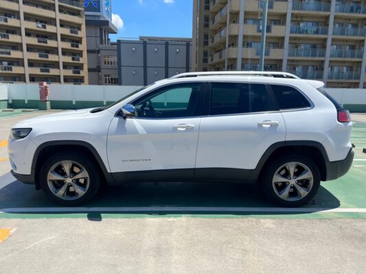 チェロキー リミテッド4WD★R5税金完納★極良極美★走行中TV視聴★車線変更センサー★衝突軽減ブレーキ★シートヒーター★業界最安★激安★車検ロング画像4