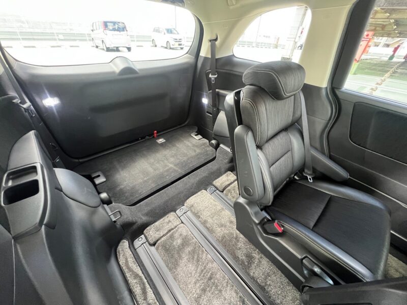 オデッセイ 2.4 アブソルート X ホンダセンシング★R5税金完納★車検ロング★後席モニター★走行中TV視聴★アダプティブクルーズ★運転支援システム★業界最安画像16