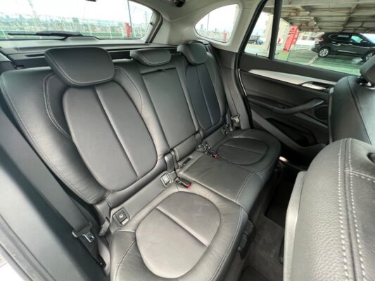 BMW X1 Sドライブ18i DTC★R5税金完納★極良極美★車検ロング★ドラレコ★衝突軽減B★車線変更センサー★シートヒーター★業界最安画像12