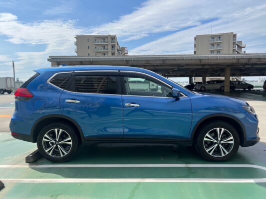 エクストレイル 20X 3列車 4WD★R5税金完納★極上車★車検ロング★後席モニター★走行中TV視聴★衝突軽減B★業界最安画像4