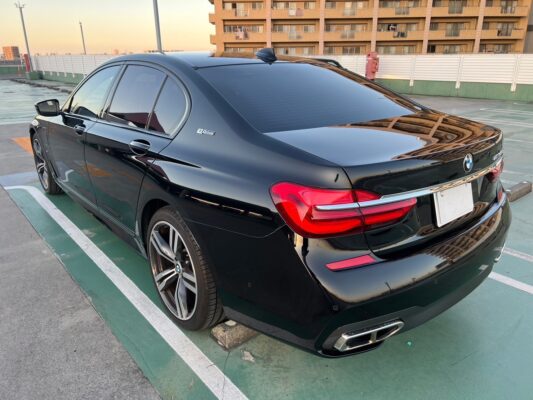 BMW 740e iパフォーマンス Mスポーツ★R5税金完納★サンルーフ★ドラレコ★360°カメラ★最高級セダン★装備充実★衝突軽減B★業界最安画像4