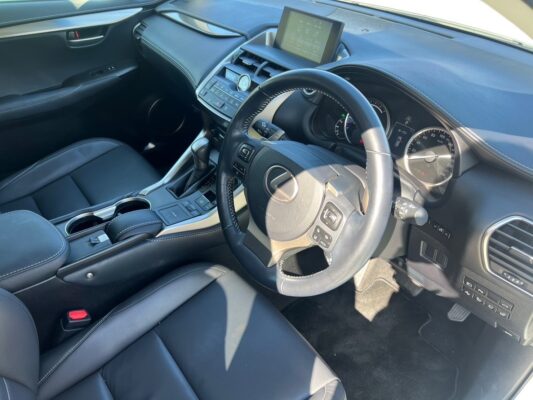 レクサスNX300h Iパッケージ★R5税金完納★極良極美★車検ロング★低走行★ドラレコ★走行中TV視聴★装備充実★大人気★業界最安画像8