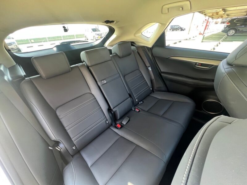 レクサスNX300h Iパッケージ★R5税金完納★極良極美★車検ロング★低走行★ドラレコ★走行中TV視聴★装備充実★大人気★業界最安画像13