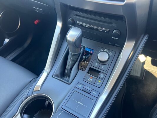 レクサスNX300h Iパッケージ★R5税金完納★極良極美★車検ロング★低走行★ドラレコ★走行中TV視聴★装備充実★大人気★業界最安画像22