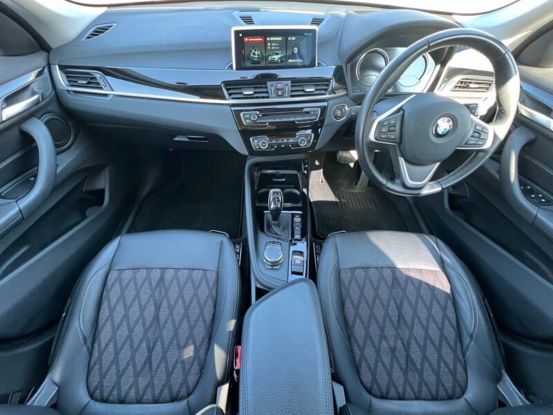 BMW X1 20i xライン4WD★R5税金完納★車検ロング★ヘッドアップディスプレイ★衝突回避軽減ブレーキ★パーキングセンサー★車線変更センサー★業界最安画像10